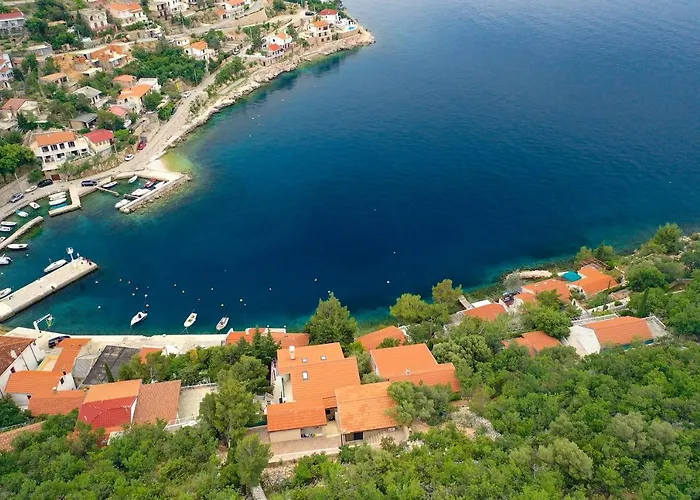 Villa Relax , With Seaview And Two Pools Near Beach